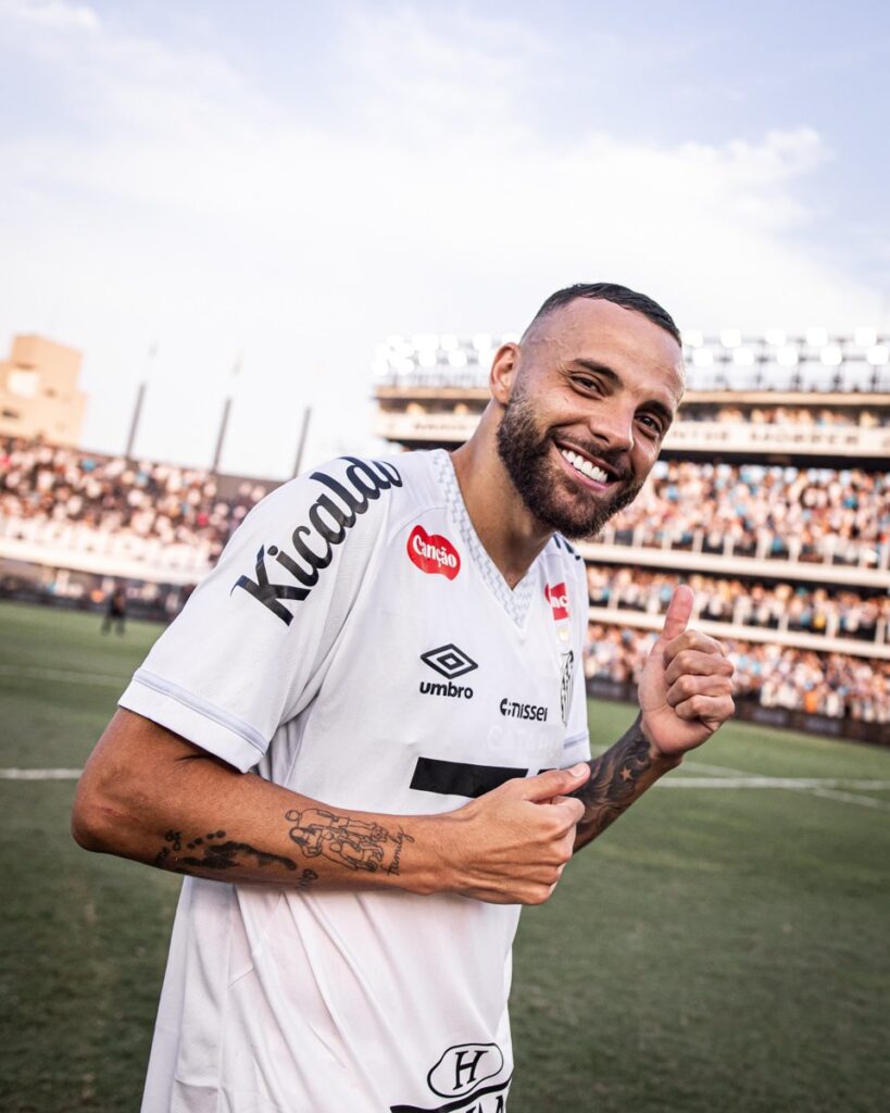 Dormi na segunda, acordei na Sulamericana.