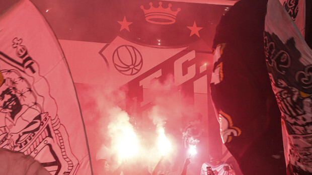 Dormi na segunda, acordei na Sulamericana.