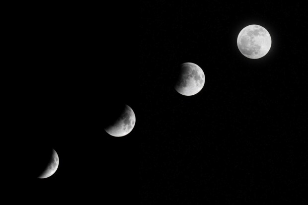 mente quem diz que a lua é velha